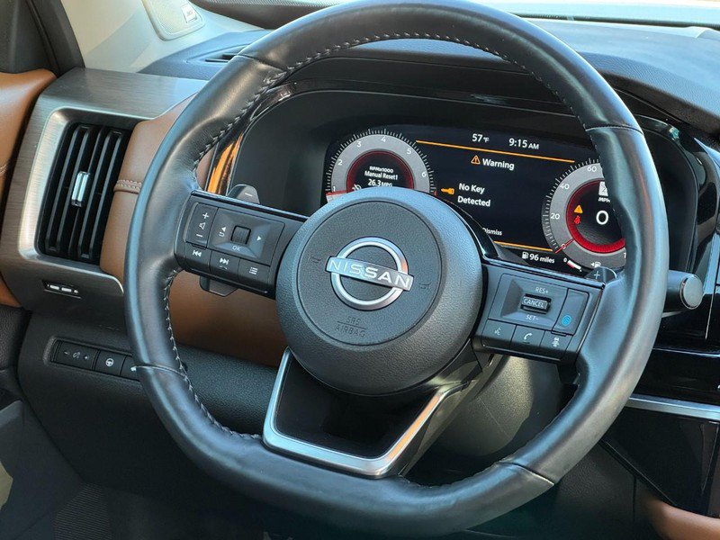 Used 2024 Nissan Pathfinder Platinum w/ Black Appearance Package FWD image 13