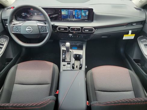 New 2027 Nissan Sentra SR w/ Floor Mat Package FWD image 18