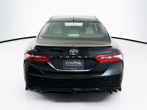 Used 2024 Toyota Camry SE FWD image 7