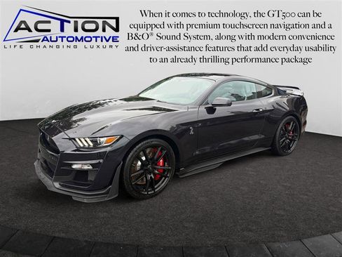 Used 2022 Ford Mustang Shelby GT500 w/ Technology Package RWD image 4