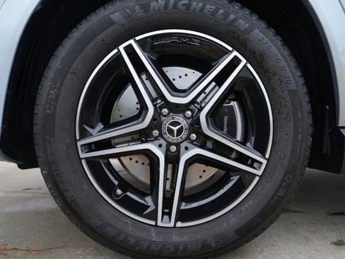 Certified 2025 Mercedes-Benz GLE 350 4MATIC image 11