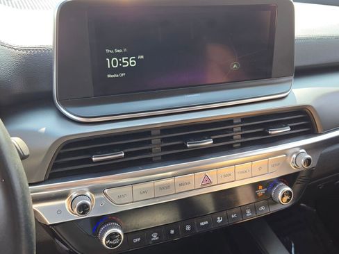 Used 2022 Kia Telluride LX image 21