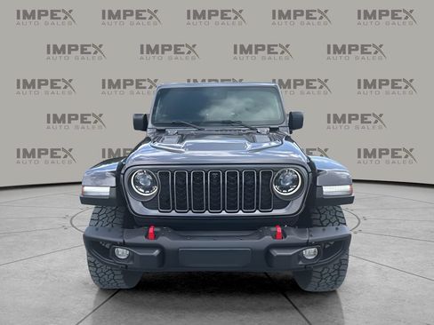 Used 2024 Jeep Gladiator Rubicon AWD/4WD image 8