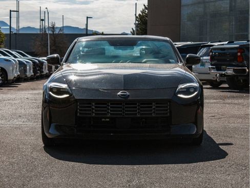 Used 2024 Nissan Z Sport w/ Floor Mat Package RWD image 2