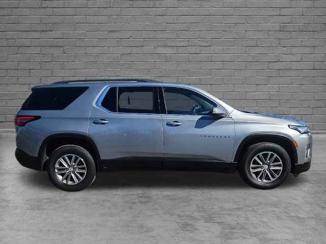 Used 2023 Chevrolet Traverse LT FWD image 7