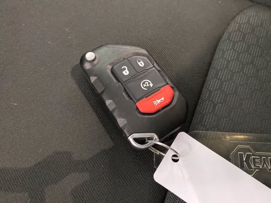 Used 2022 Jeep Wrangler Unlimited Rubicon AWD/4WD image 29