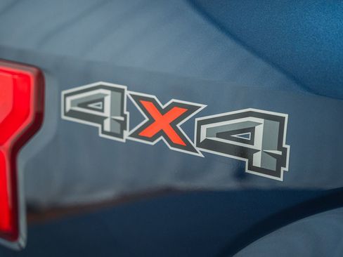 Certified 2020 Ford F150 Lariat image 27