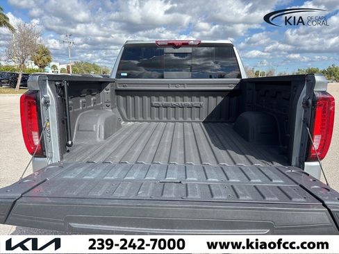 Used 2024 GMC Sierra 1500 Denali Ultimate image 13