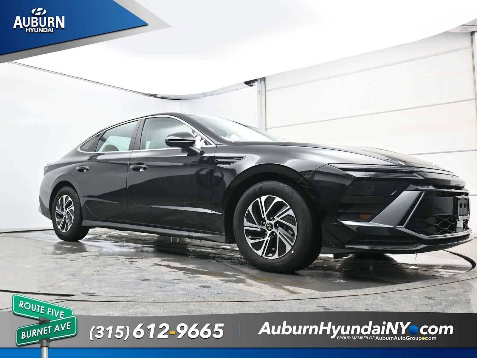 New 2026 Hyundai Sonata Blue FWD image 20