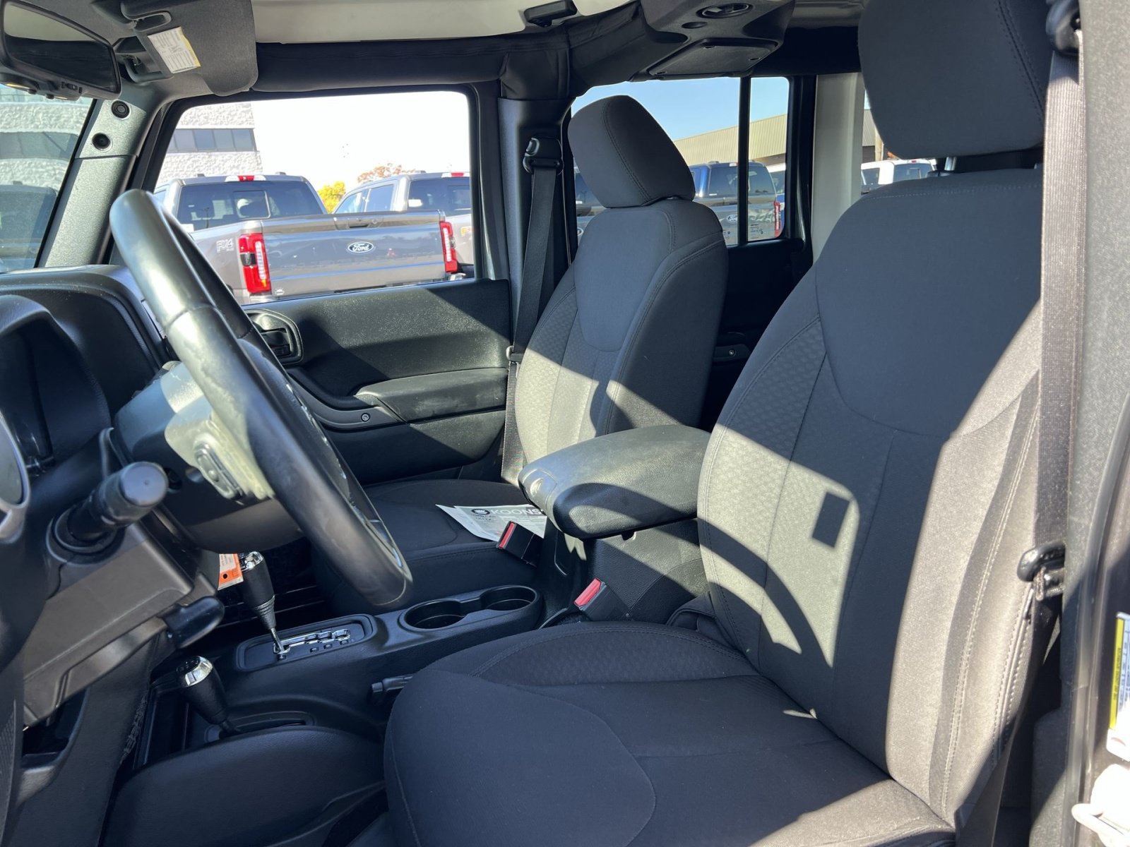 Used 2016 Jeep Wrangler Unlimited Sport AWD/4WD image 13