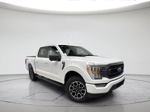 Used 2023 Ford F150 XLT w/ Equipment Group 302A High image 44