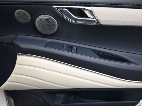 New 2026 Genesis GV80 3.5T Prestige image 11