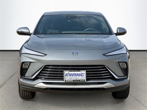 New 2026 Buick Envista Preferred image 2