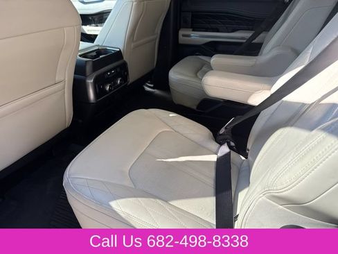 Used 2020 Ford Expedition Platinum RWD image 16