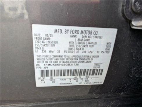 Used 2025 Ford Explorer ST-Line AWD/4WD image 26