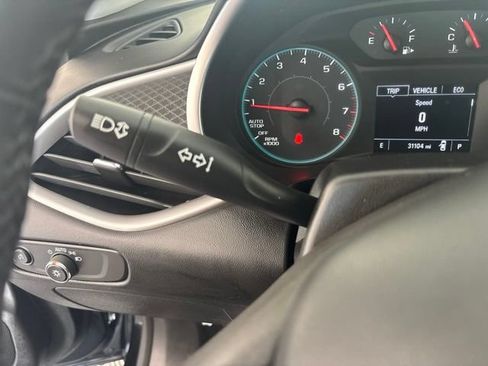 Used 2020 Chevrolet Malibu RS FWD image 9