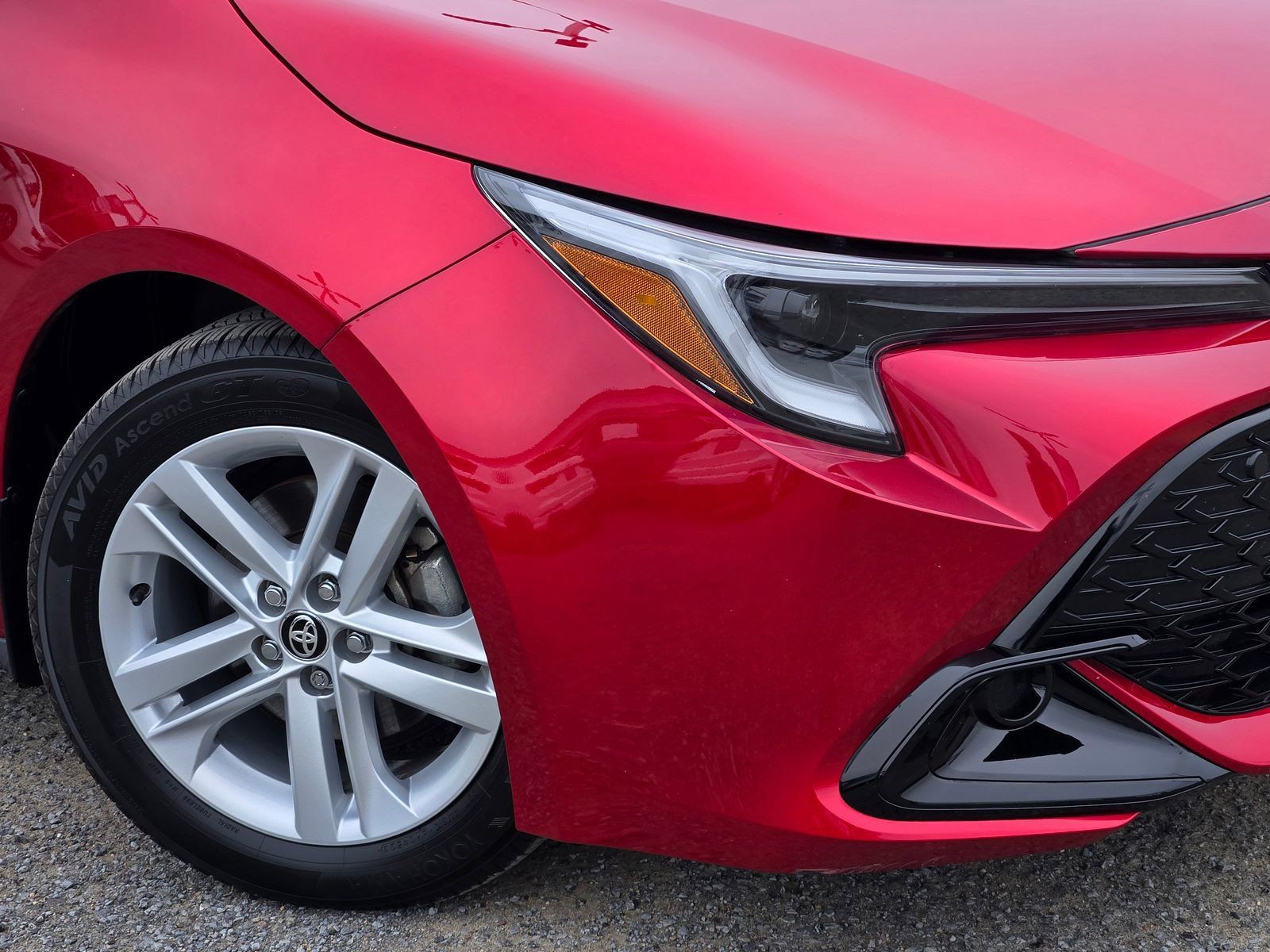 Used 2023 Toyota Corolla SE FWD image 9
