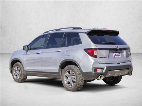 Certified 2024 Honda Passport TrailSport image 7