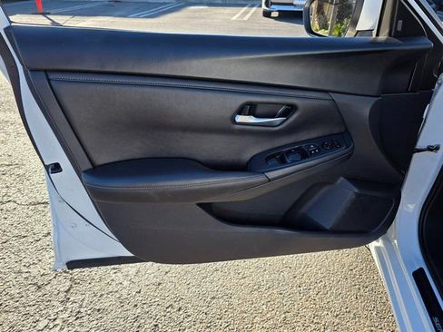 Used 2024 Nissan Sentra SV image 15