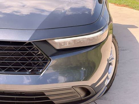 Certified 2025 Honda Accord LX image 24