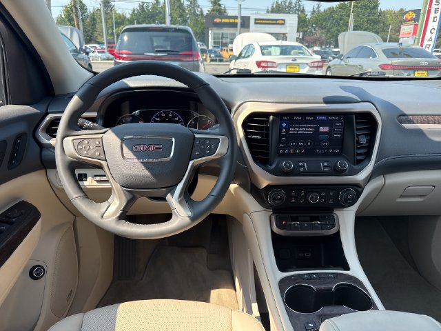 Used 2023 GMC Acadia Denali AWD/4WD image 21