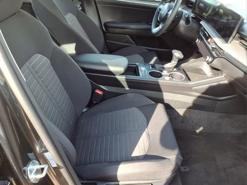 Used 2026 Kia K5 LXS FWD image 16