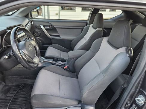 Used 2016 Scion tC image 10
