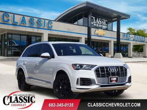 Used 2020 Audi Q7 3.0T Premium Plus w/ Premium Plus Package AWD/4WD image 1