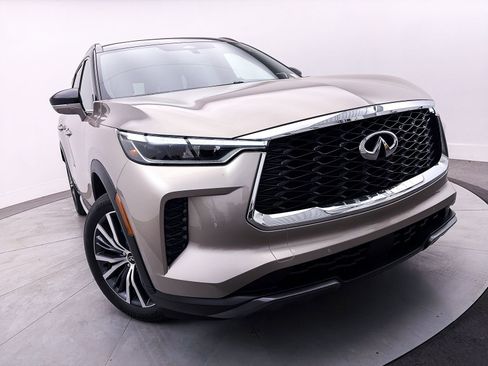 Used 2023 INFINITI QX60 Autograph w/ Cargo Package image 11