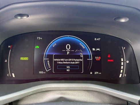 Used 2026 Toyota Camry SE FWD image 5