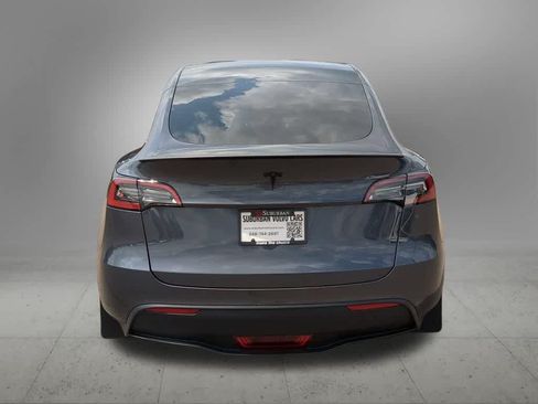 Used 2023 Tesla Model Y Performance AWD/4WD image 5