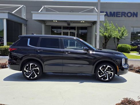 Used 2024 Mitsubishi Outlander SE Black Edition AWD/4WD image 42