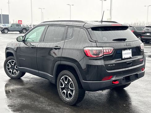 Used 2024 Jeep Compass Trailhawk w/ Trailer Tow Group image 5