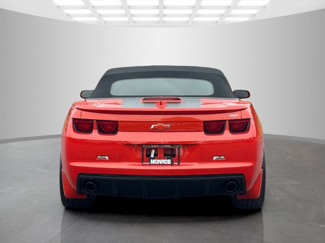 Used 2013 Chevrolet Camaro SS w/ RS Package RWD image 6
