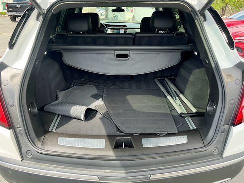 Used 2025 Cadillac XT5 Premium Luxury FWD image 28