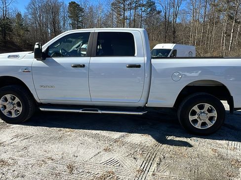 Used 2024 RAM 2500 Big Horn image 11