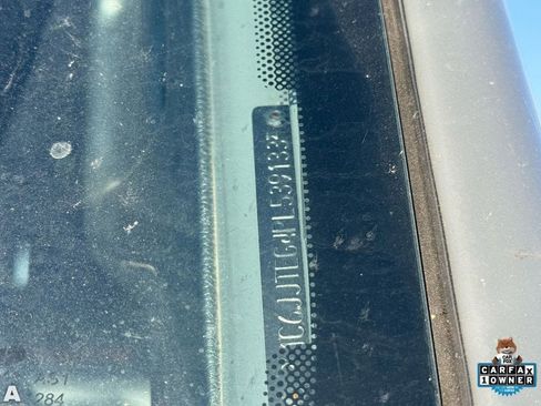 Used 2023 Jeep Gladiator Mojave w/ Trailer Tow Package image 13