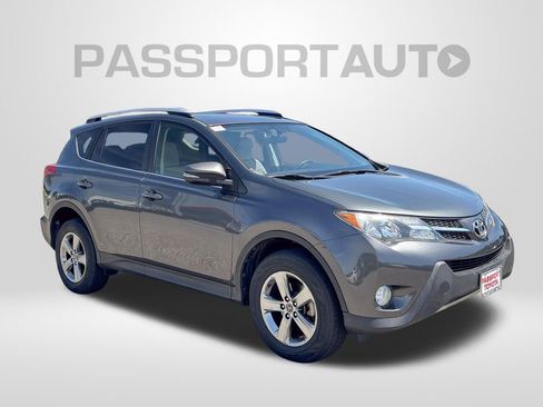 Used 2015 Toyota RAV4 XLE AWD/4WD image 11