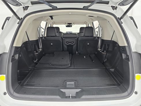 Certified 2024 Honda Pilot EX-L image 17