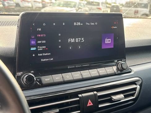 Used 2023 Kia Seltos S w/ Navigation Package FWD image 18