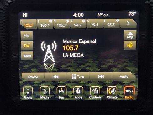 Used 2018 Jeep Wrangler Unlimited Sahara image 19