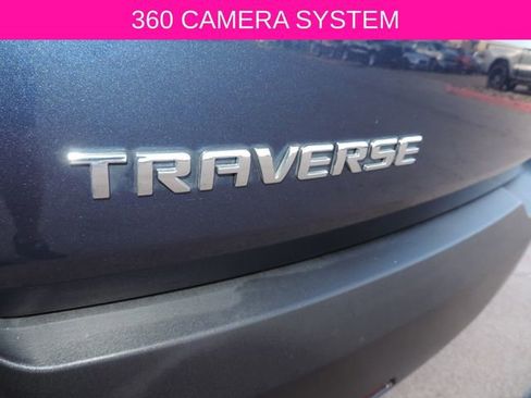 Used 2023 Chevrolet Traverse LT image 14