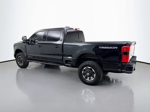 Used 2024 Ford F250 Lariat w/ Lariat Ultimate Package AWD/4WD image 5