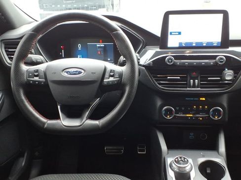 Used 2023 Ford Escape ST-Line AWD/4WD image 12