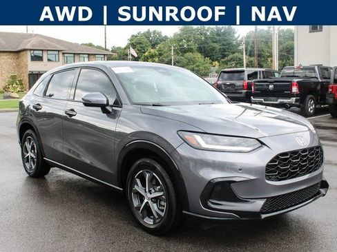 Used 2023 Honda HR-V EX-L image 2