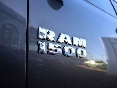 Used 2017 RAM 1500 Express image 6
