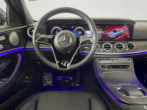 Used 2021 Mercedes-Benz E 450 4MATIC Sedan image 21