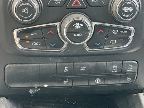Used 2017 RAM 1500 Big Horn AWD/4WD image 26