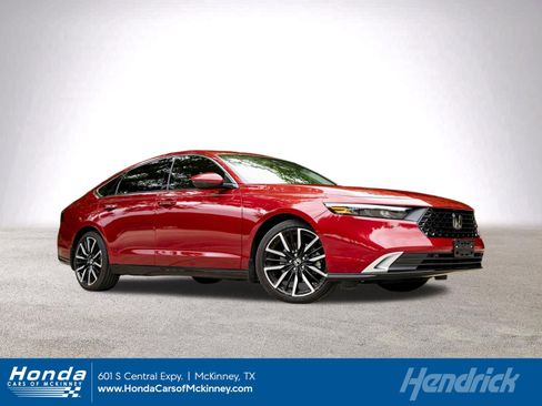 Used 2024 Honda Accord Touring image 1