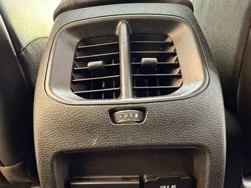 Used 2020 Jeep Cherokee Limited AWD/4WD image 37